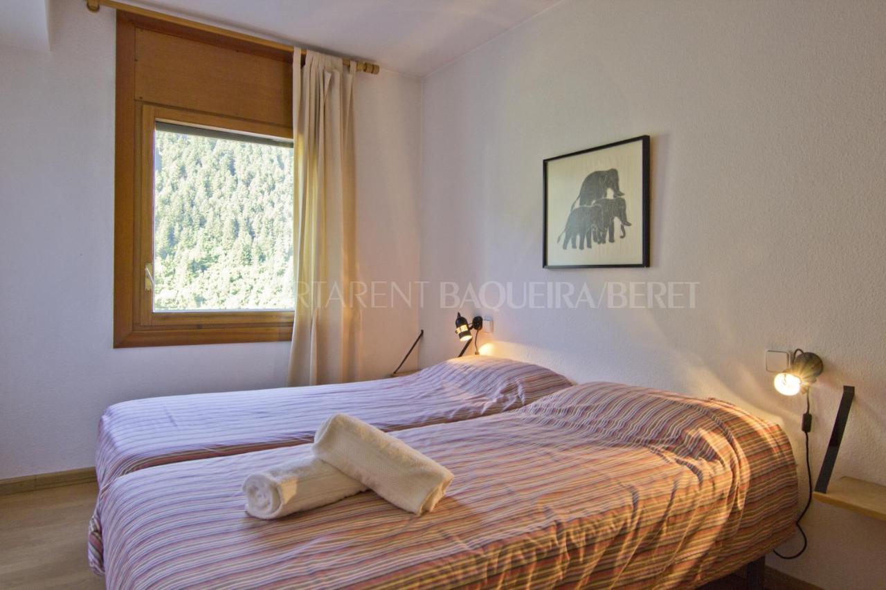 Apartarent 1500 บาเกย์รา-เบเรต ภายนอก รูปภาพ