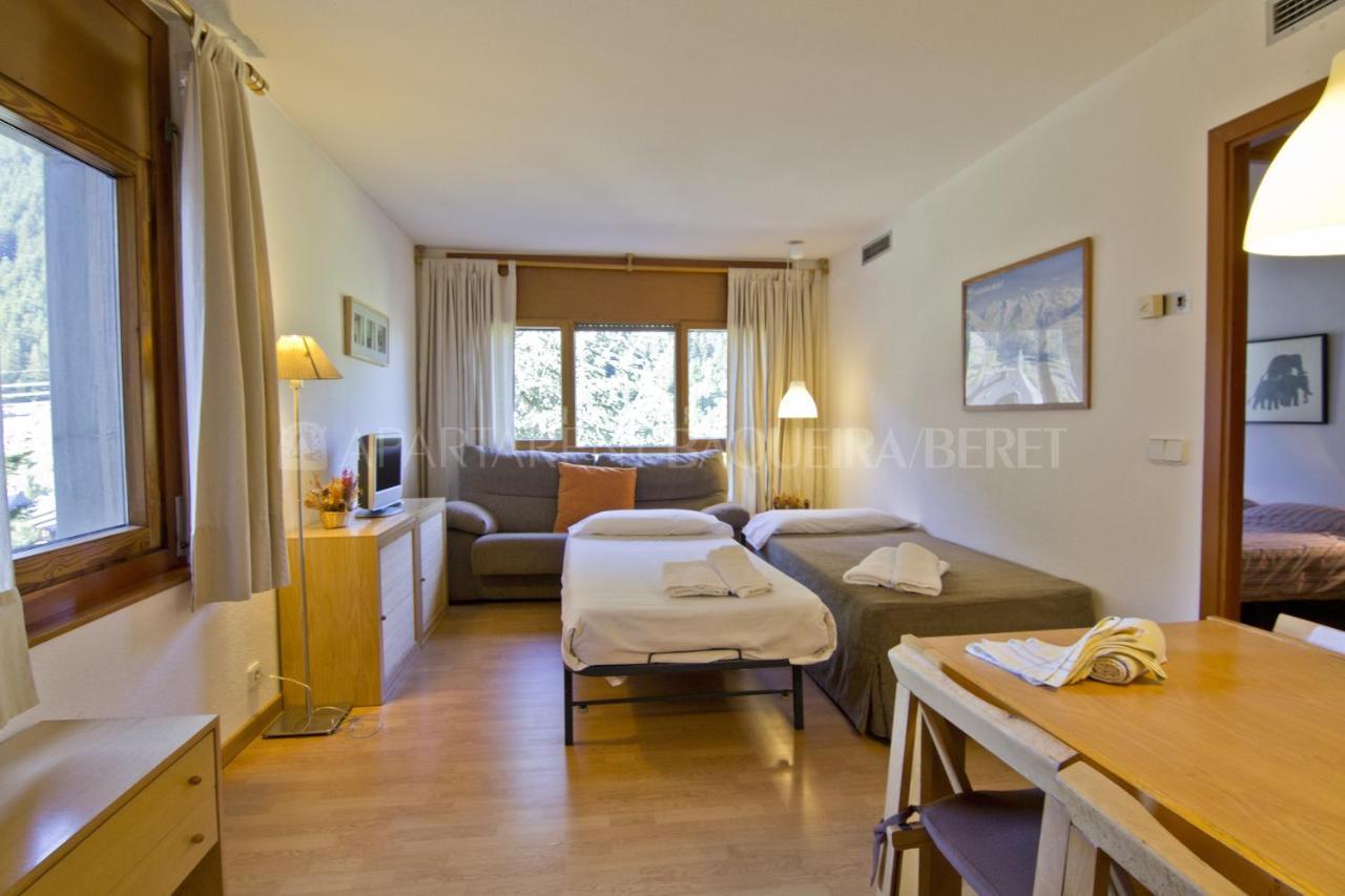 Apartarent 1500 บาเกย์รา-เบเรต ภายนอก รูปภาพ