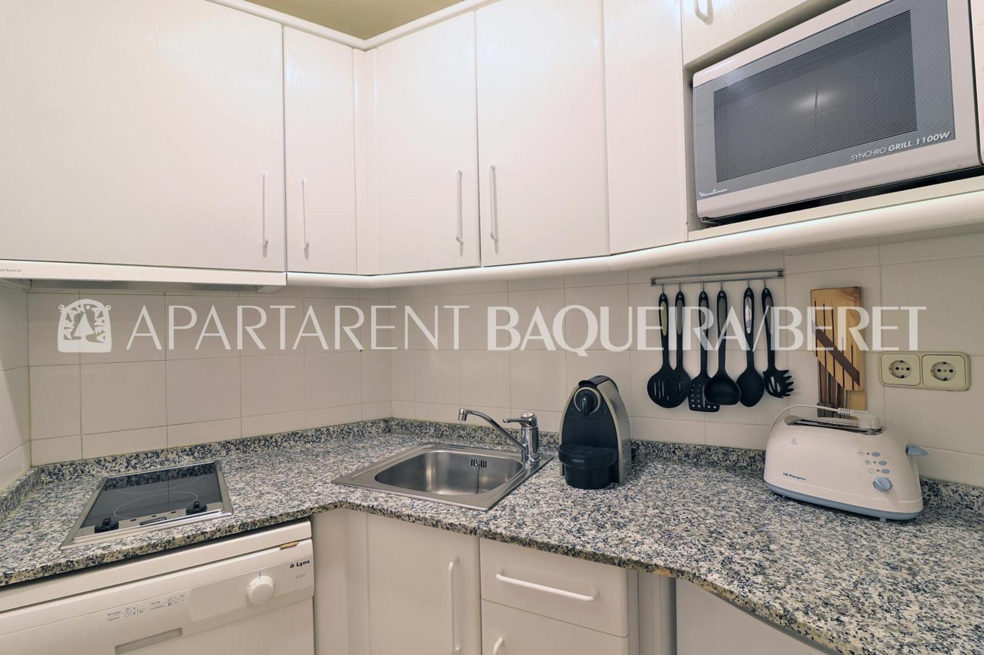 Apartarent 1500 บาเกย์รา-เบเรต ภายนอก รูปภาพ